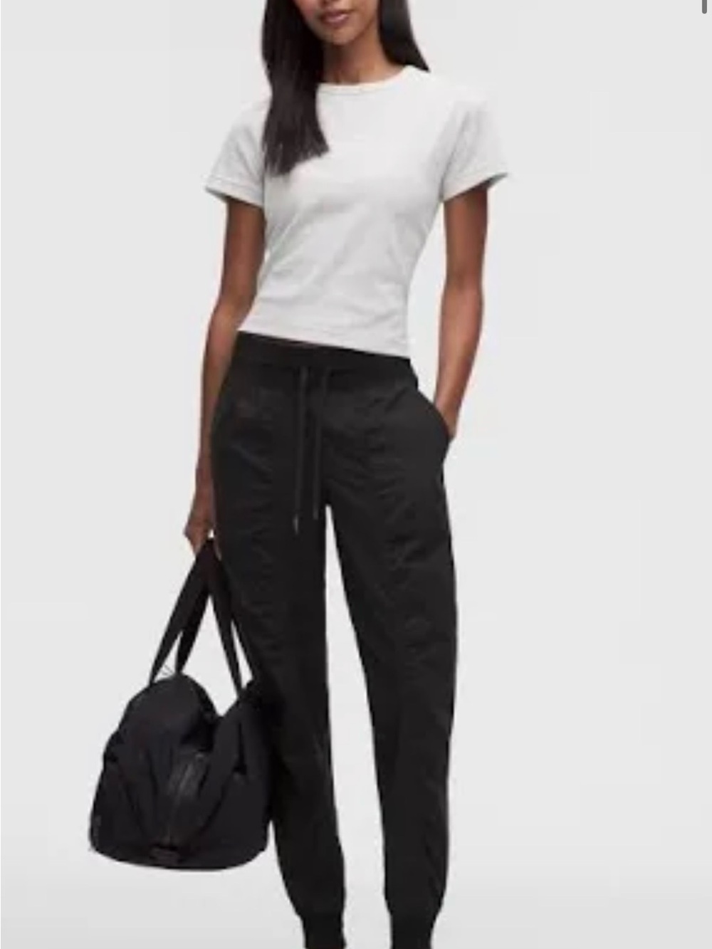 Lululemon Black Dance Studio Mid-Rise Joggers - Size 8 NWOT